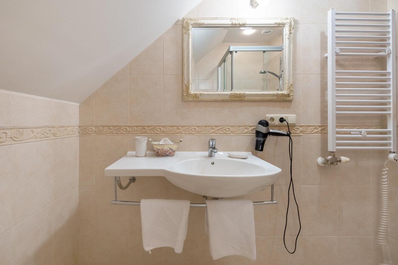 Rowing Hotel Тракай Экстерьер фото