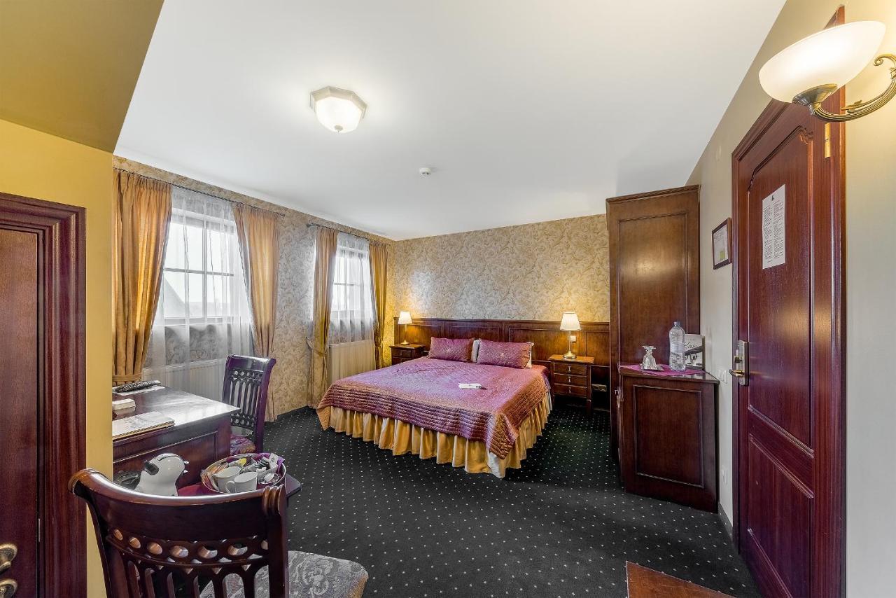 Rowing Hotel Тракай Экстерьер фото