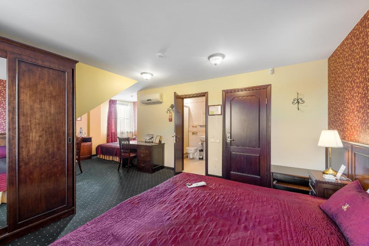 Rowing Hotel Тракай Экстерьер фото