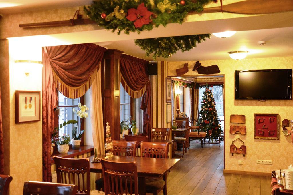Rowing Hotel Тракай Экстерьер фото