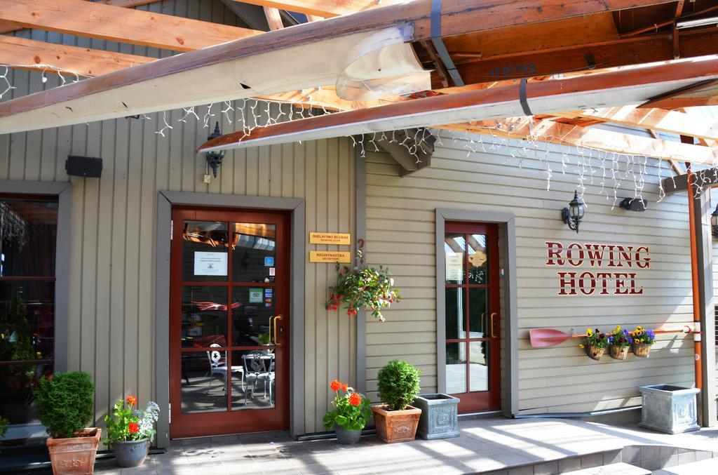 Rowing Hotel Тракай Экстерьер фото
