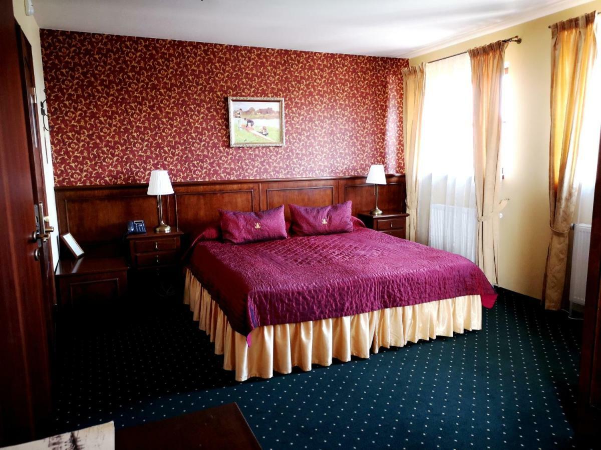 Rowing Hotel Тракай Экстерьер фото