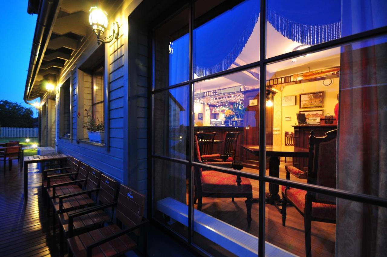 Rowing Hotel Тракай Экстерьер фото